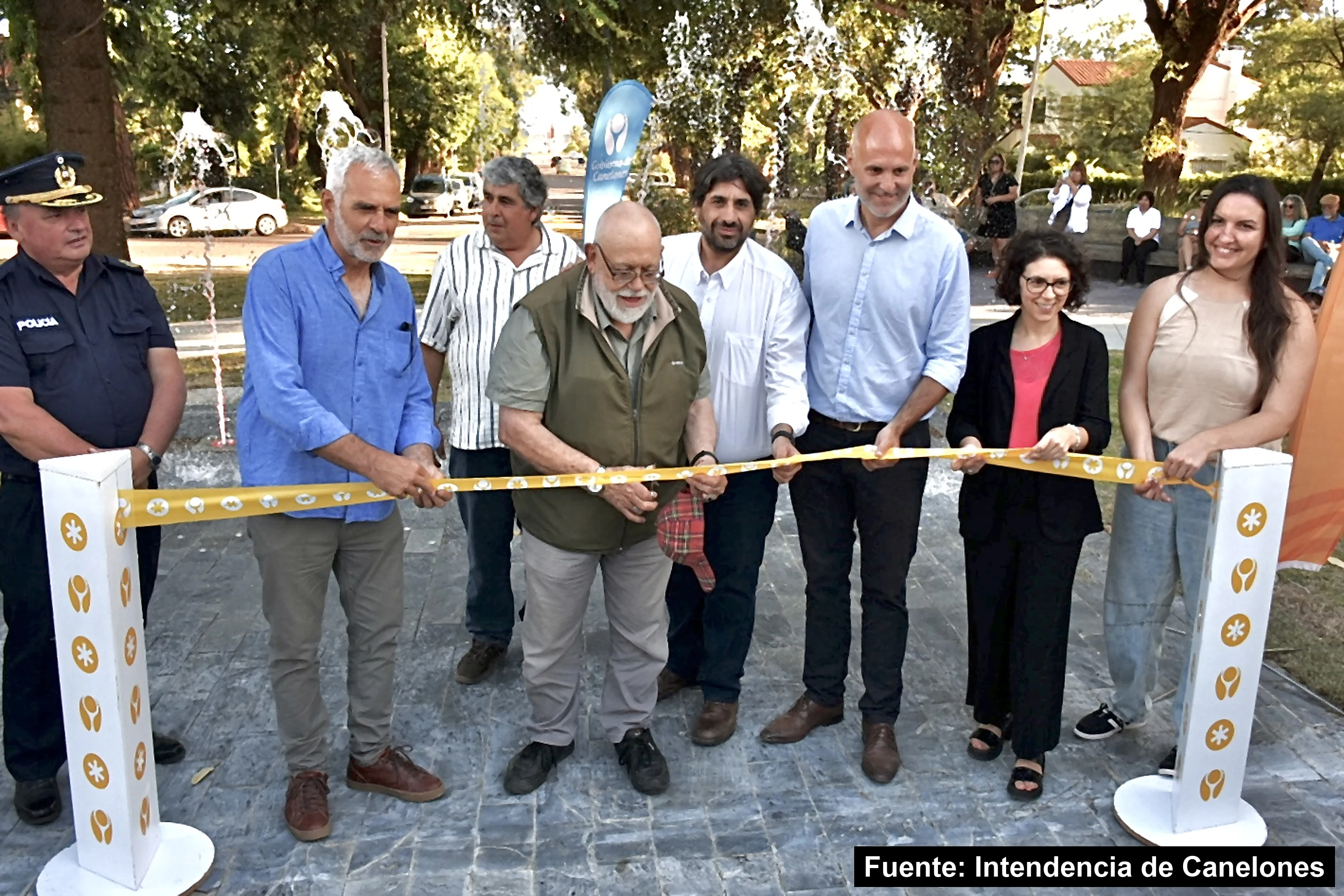 Mayo Amarillo en Atlántida 5 Caminería y accesibilidad en la Plaza de los Fundadores, Atlántida