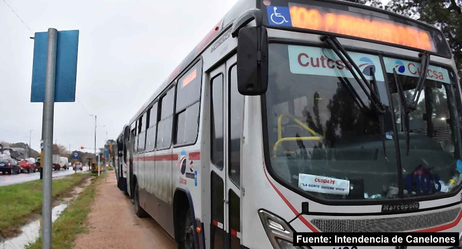 Ómnibus de CUTCSA de la línea 109 en la nueva terminal Parque Roosevelt de Paso Carrasco, Canelones