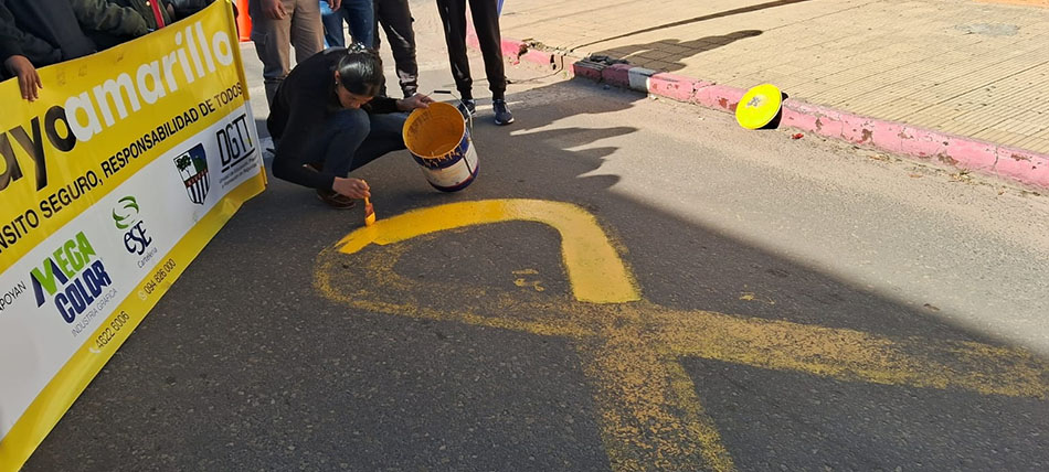 Pintar-lazo-Amarillo-Tranqueras-1